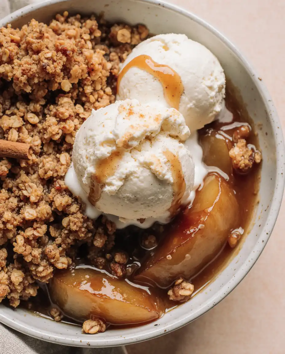 Delicious Caramel Apple Crisp with Perfect Oat Topping for Fall